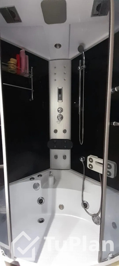 Apartamento ID.1934 - (Ref. 4.339) Apartamento de 3 dormitorios  cerca de Millán y Luis Alberto de Herrera