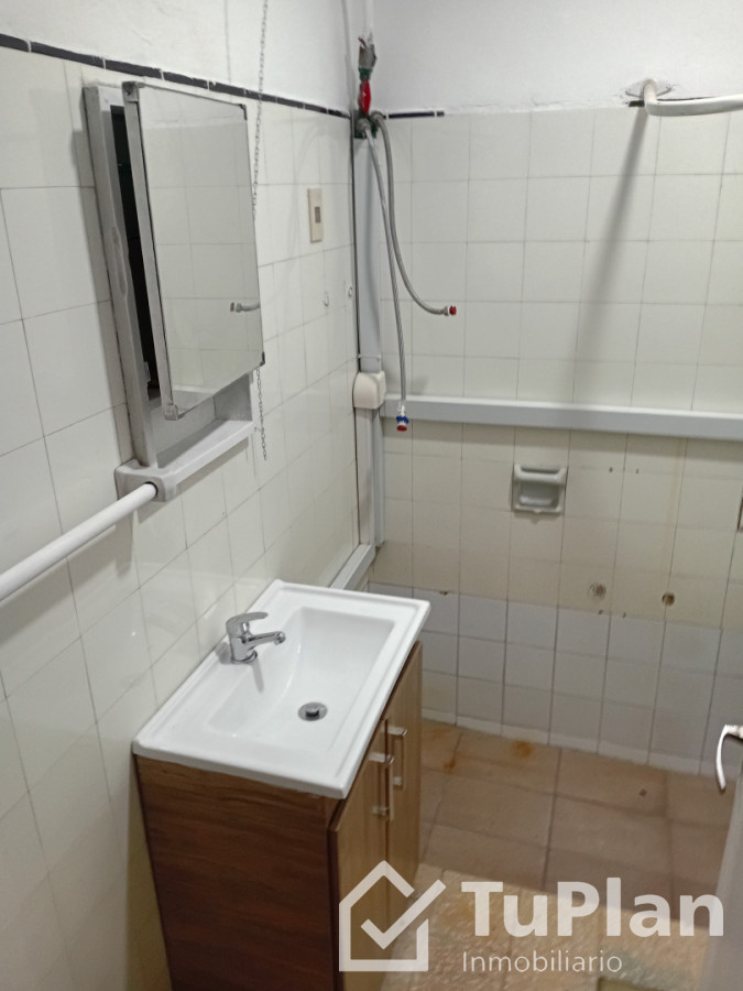 Apartamento ID.1993 - Ref. 5044 Apartamento 2 Dormitorios en Tres Cruces Alquiler y Venta