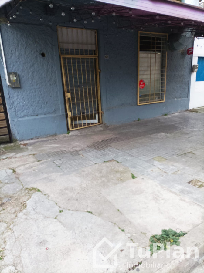 Apartamento ID.1870 - (Ref 4.276) Se vende llave de Pizzería en Brazo Oriental 