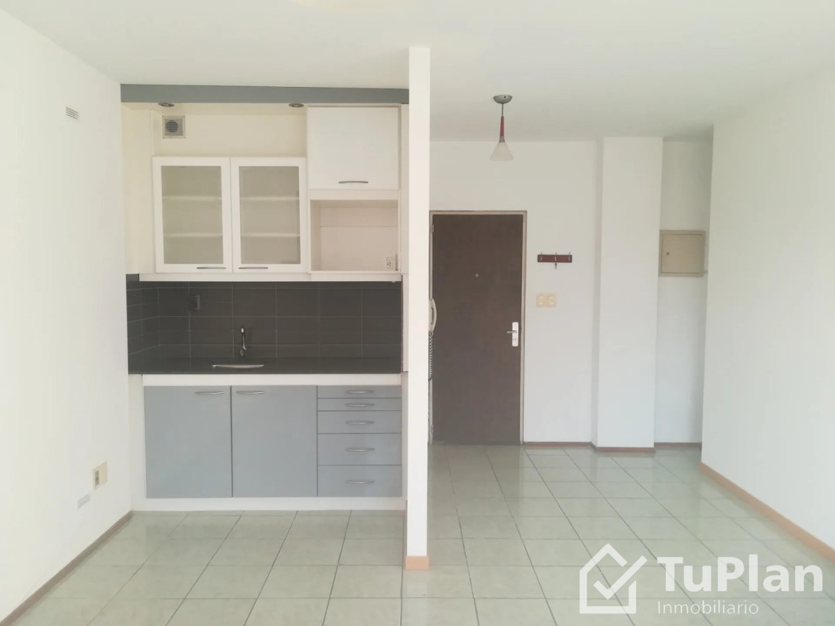 Apartamento ID.1936 - (Ref 4.341)Monoambiente muy luminoso con dormitorio definido