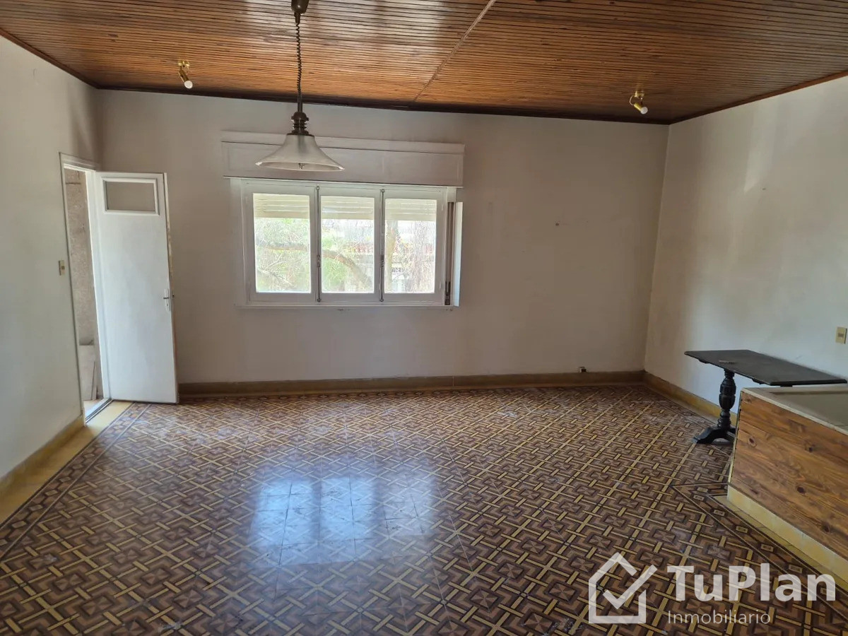 Apartamento ID.1890 - (Ref 4.295) Se alquila casa de 2 dormitorios en Brazo Oriental 