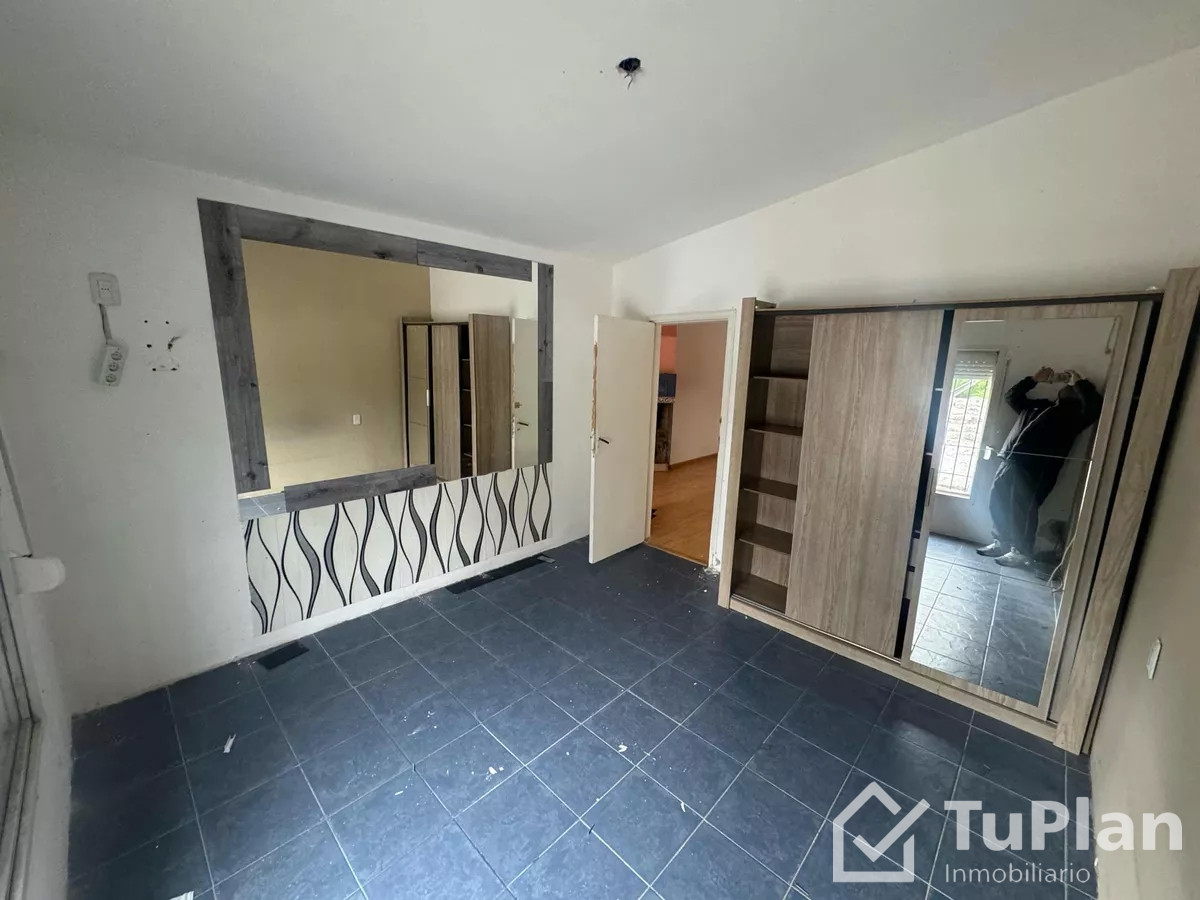 Apartamento ID.1180 - (Ref: 3.456) Casa en Venta! amplia en Sayago