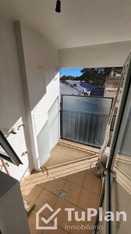 Apartamento ID.1925 - (Ref 4.331) Apartemento dos dormitorios en aguada