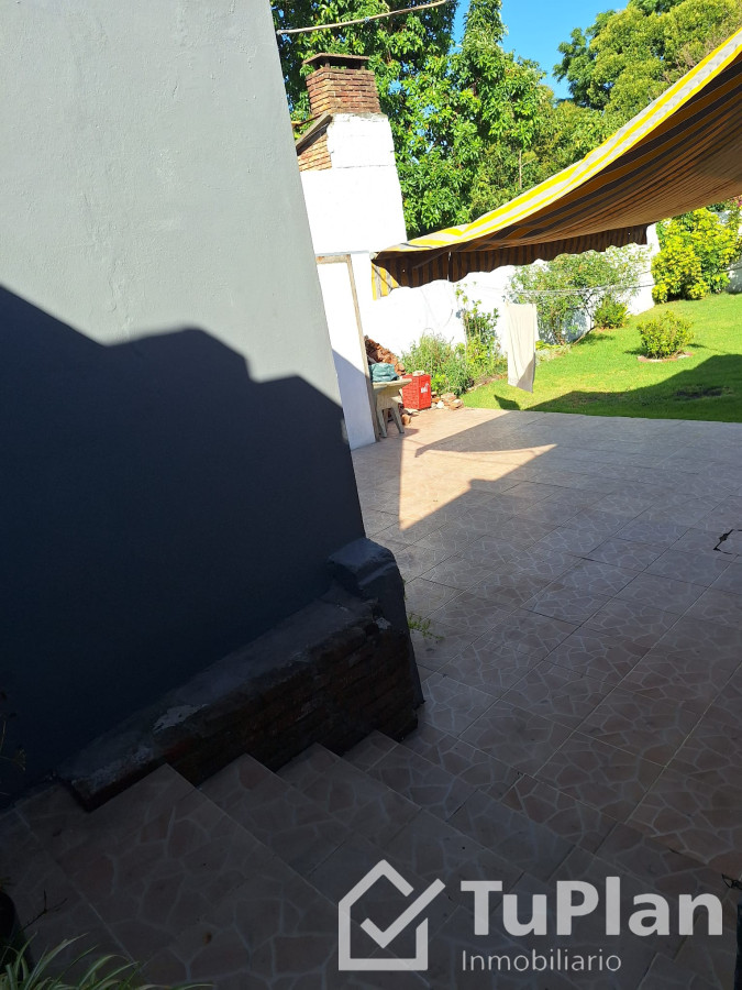 Apartamento ID.1639 - (Ref: 4.051) Casa3dorm+cochera+picina