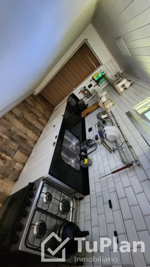 Apartamento ID.1872 - (Ref 4.278) Se alquila casita semi reciclada de 1 dormitorio en Malvin Norte 