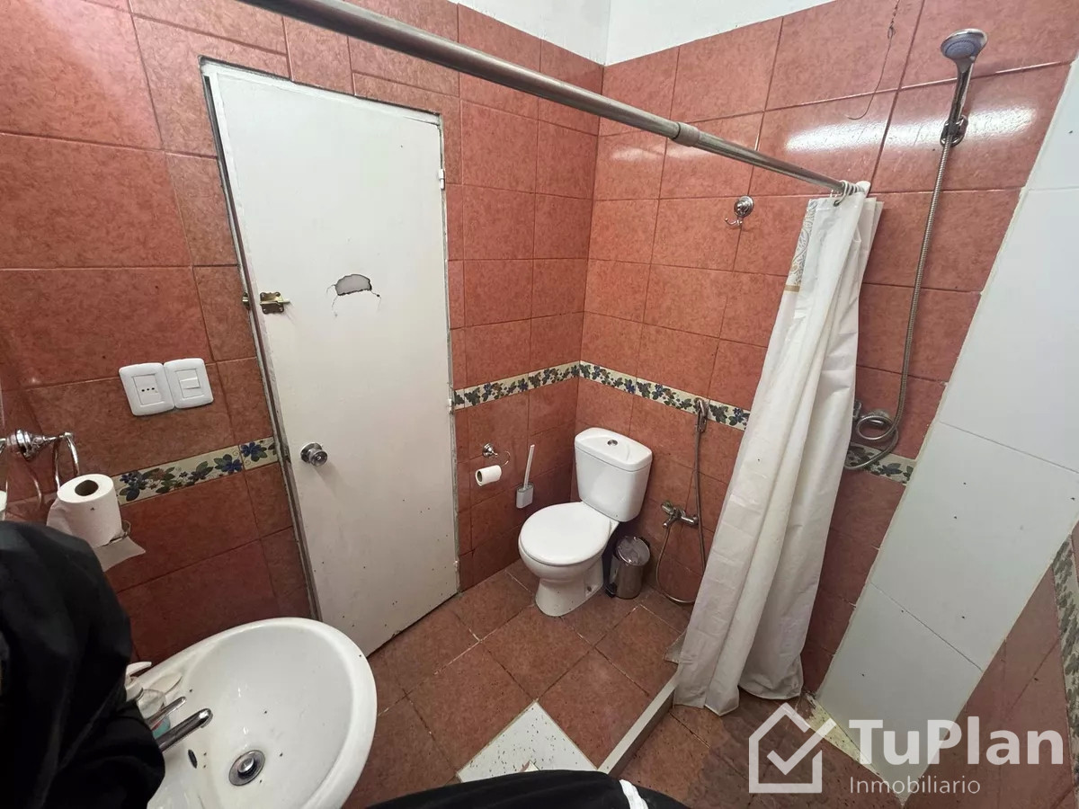 Apartamento ID.1180 - (Ref: 3.456) Casa en Venta! amplia en Sayago