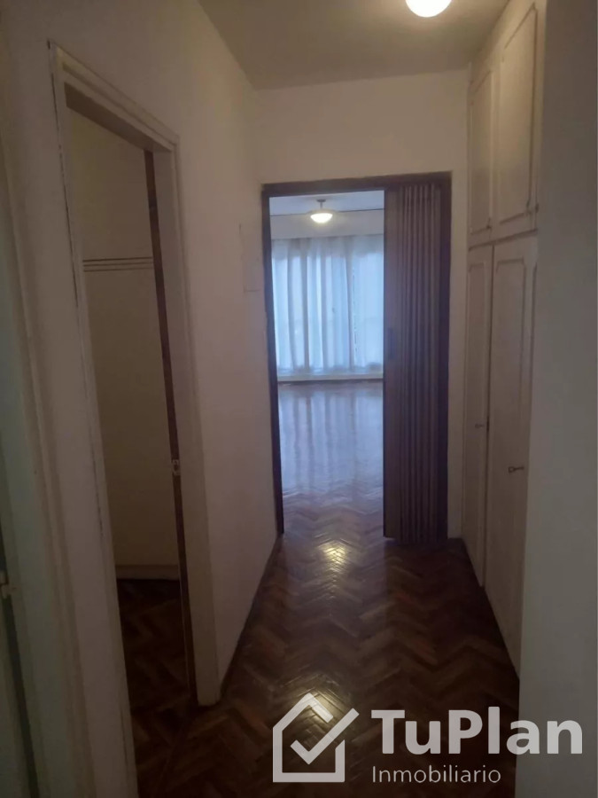 Apartamento ID.1714 - (Ref:4.126) Apto 2 dorm centro 
