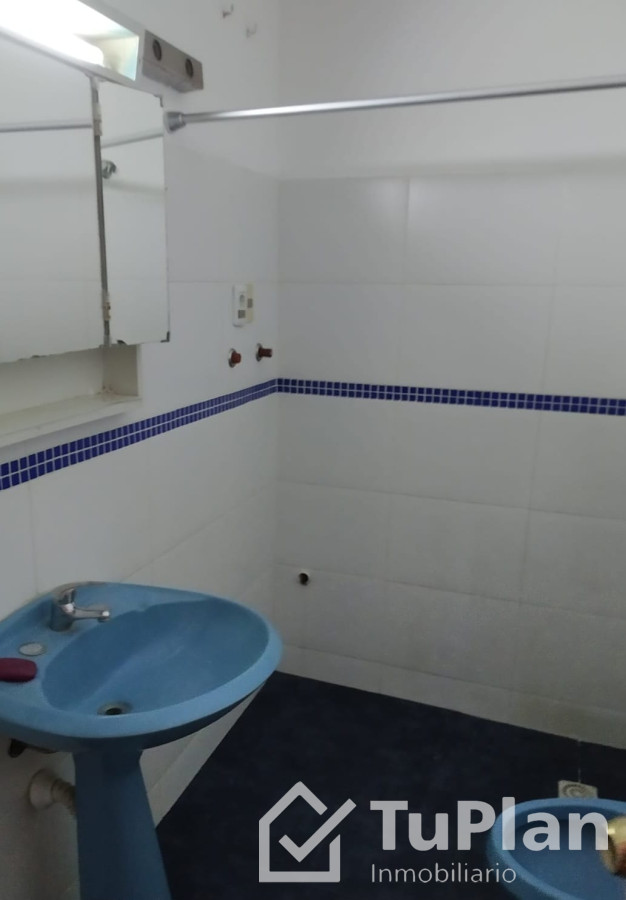 Apartamento ID.1876 - (Ref 4.281) Se alquila apartamento de 2 dormitorios en Centro 