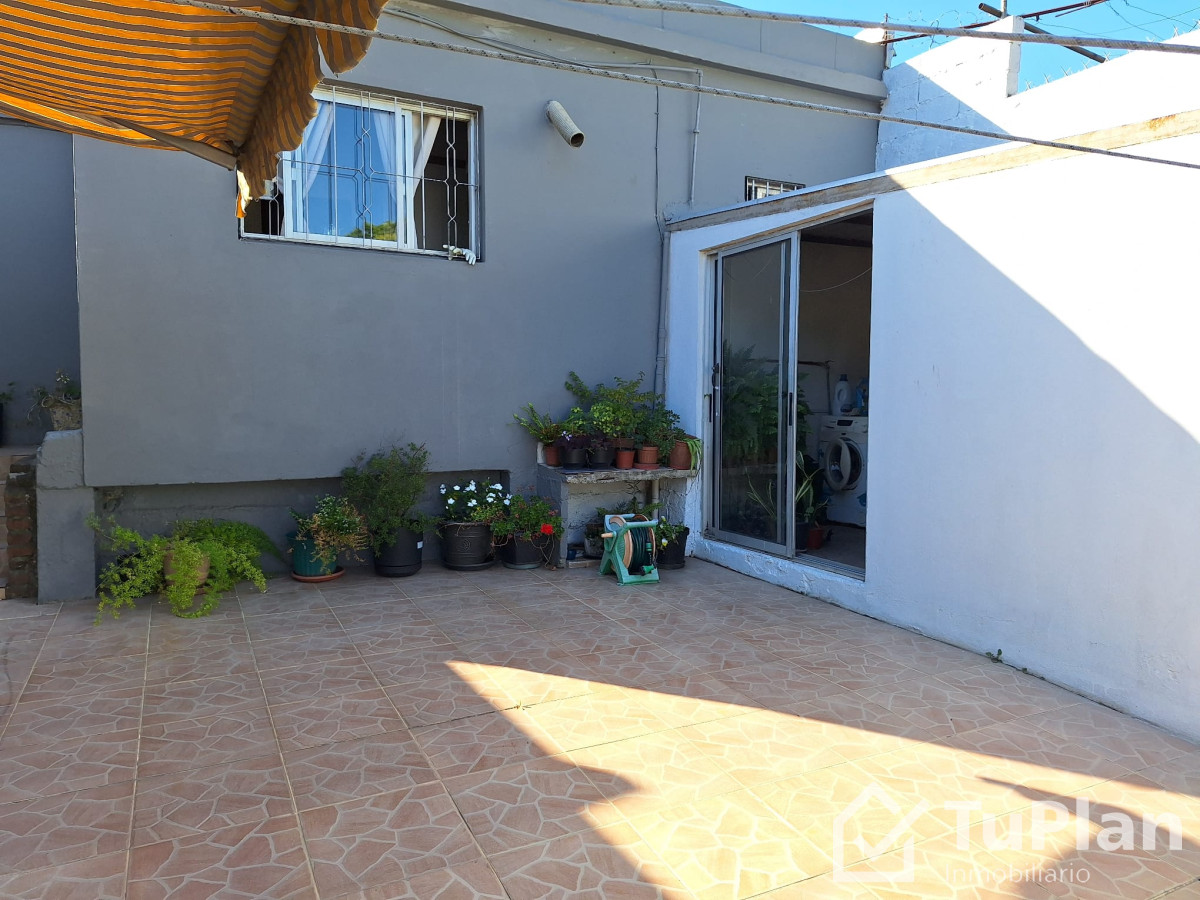 Apartamento ID.1639 - (Ref: 4.051) Casa3dorm+cochera+picina