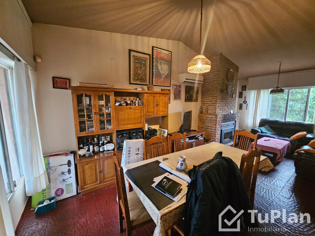 Apartamento ID.1761 - (Ref 4.170) Se vende casa+apartamento en Shangrilá Sur 