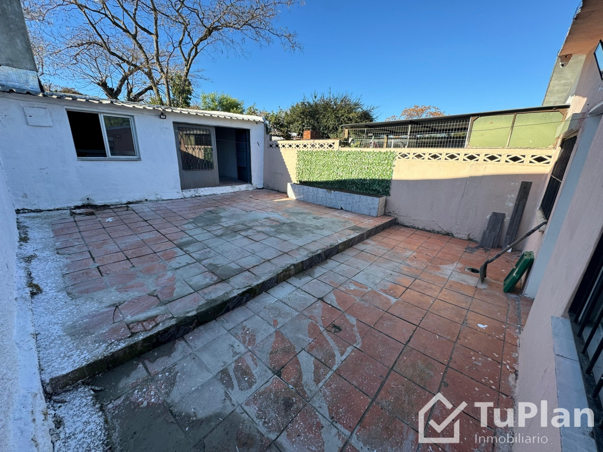 Apartamento ID.1180 - (Ref: 3.456) Casa en Venta! amplia en Sayago