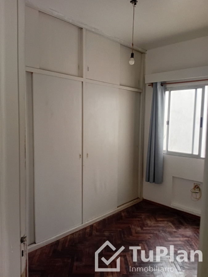 Apartamento ID.1993 - Ref. 5044 Apartamento 2 Dormitorios en Tres Cruces Alquiler y Venta