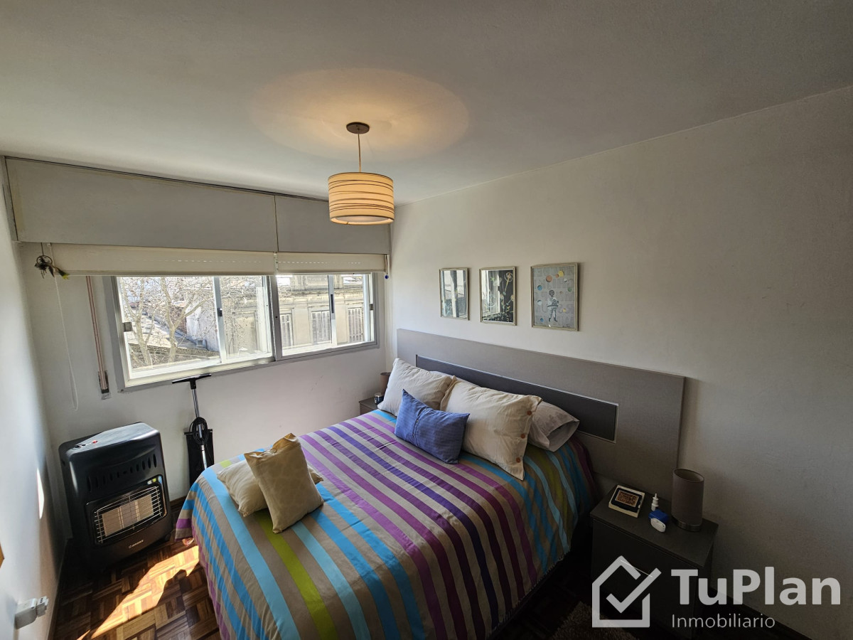 Apartamento ID.1310 - (Ref. 3.583) Venta de Apartamento de 1 dormitorio en el Centro 