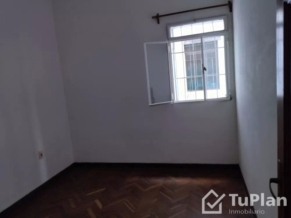Apartamento ID.992 - (Ref: 3.267) Venta de apartamento de 2 dormitorios en el Centro