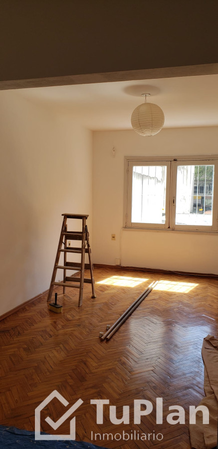 Apartamento ID.1876 - (Ref 4.281) Se alquila apartamento de 2 dormitorios en Centro 
