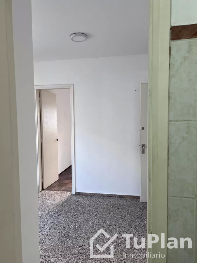 Apartamento ID.999 - (Ref: 3.274) Oportunidad única Se Vende Apto con excelente renta