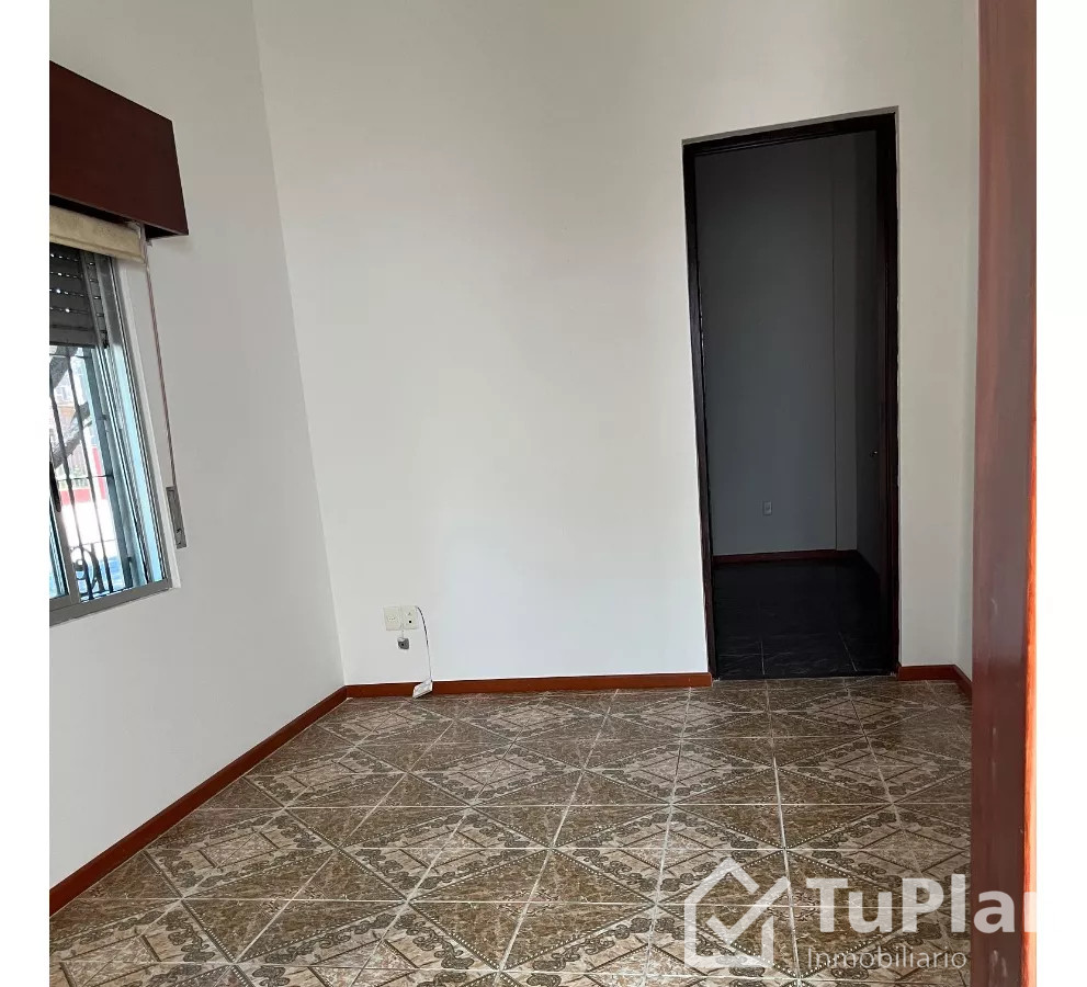 Apartamento ID.1712 - (Ref: 4.122) Apto 1 Dorm, Baño, Azotea, Buceo 