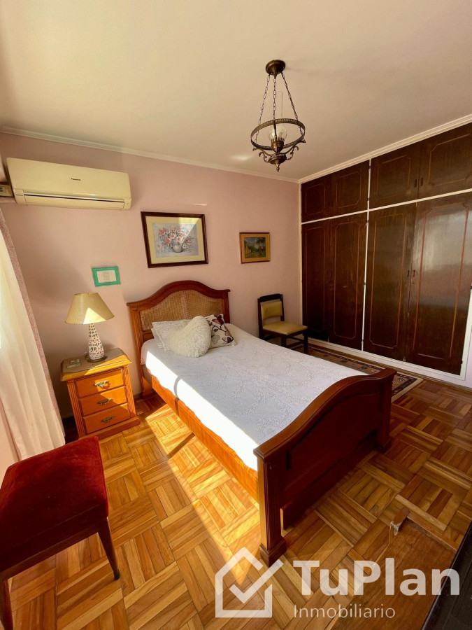 Apartamento ID.1694 - (Ref:4.107) Venta apto 3dorm+2baños+garage tres cruces