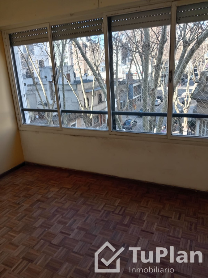Apartamento ID.1854 - (Ref 4.260) Se alquila apartamento de 2 dormitorios en Cordón 