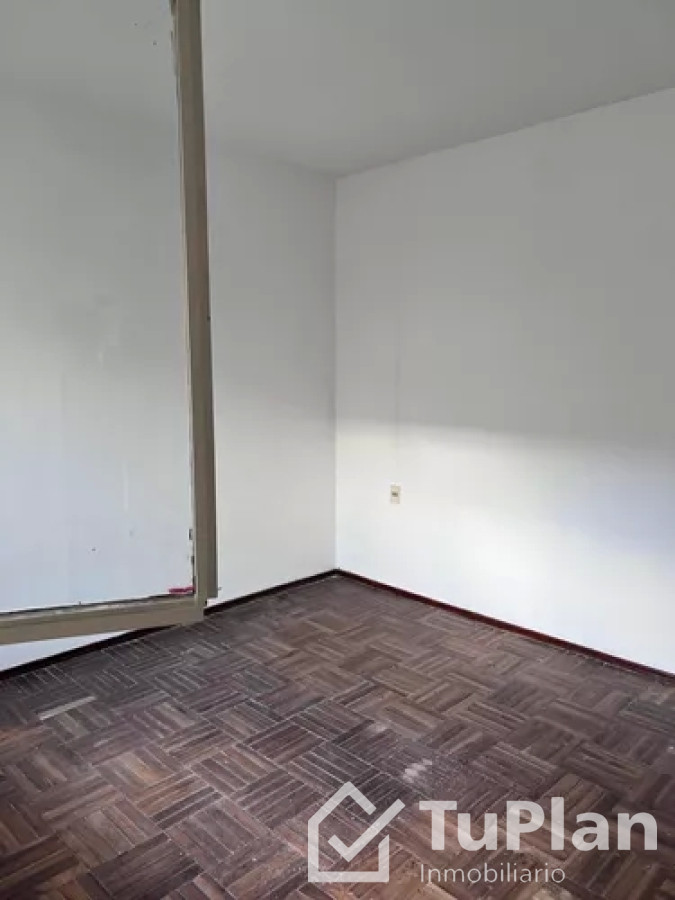 Apartamento ID.999 - (Ref: 3.274) Oportunidad única Se Vende Apto con excelente renta