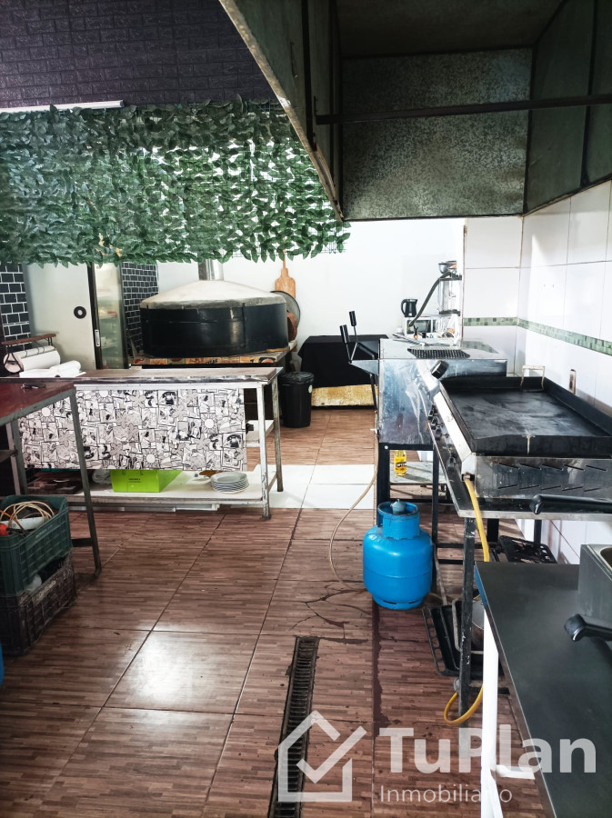 Apartamento ID.1870 - (Ref 4.276) Se vende llave de Pizzería en Brazo Oriental 