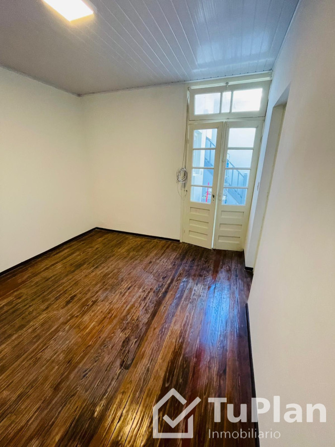 Apartamento ID.849 - (Ref: 3.129) Venta de apartamento de 3 dormitorios y azotea en Reducto gran oportunidad