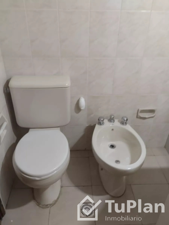 Apartamento ID.1633 - (Ref:4.048) Aptotipocasa 4dorm,3baños,2cocheras