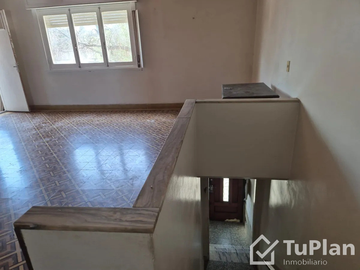 Apartamento ID.1890 - (Ref 4.295) Se alquila casa de 2 dormitorios en Brazo Oriental 