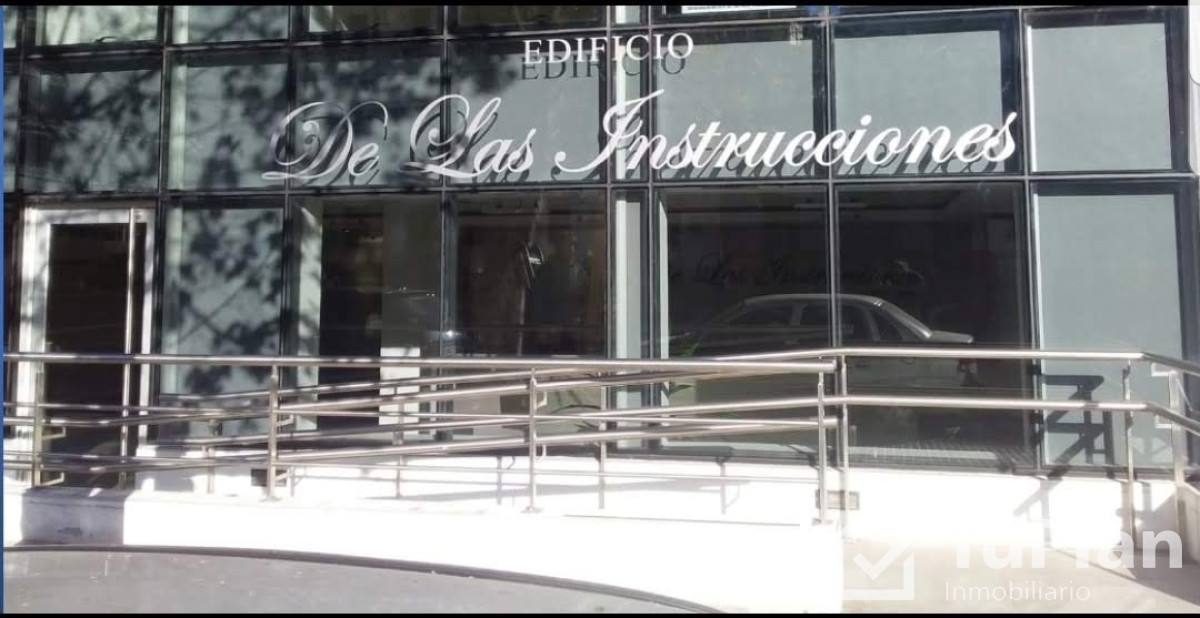Apartamento ID.614 - (Ref: 2.636) Se vende oficina en Cordón