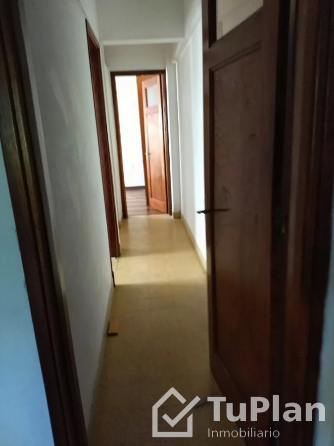 Apartamento ID.992 - (Ref: 3.267) Venta de apartamento de 2 dormitorios en el Centro