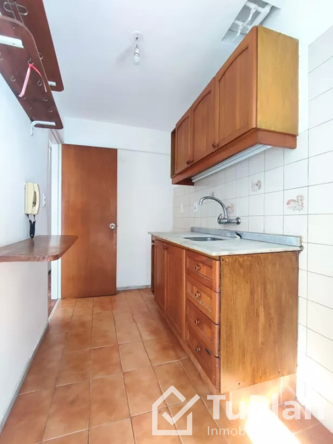 Apartamento ID.1108 - (Ref: 3.382) Se alquila apto en Pocitos