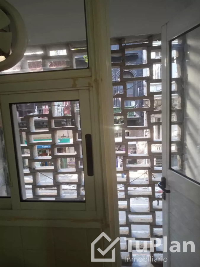 Apartamento ID.1714 - (Ref:4.126) Apto 2 dorm centro 