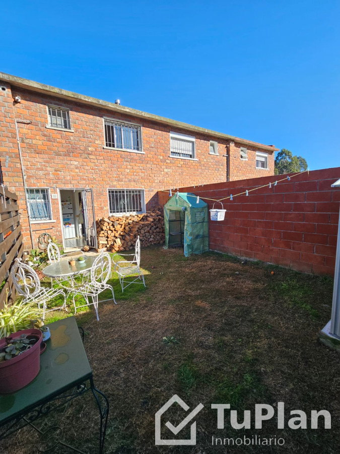 Apartamento ID.1778 - (Ref 4.186) Se vende casa en cooperativa en Pando 