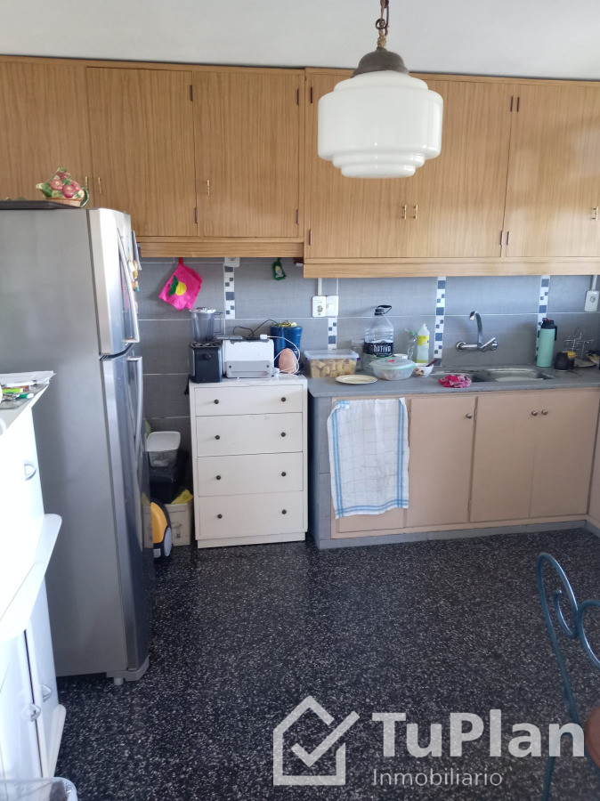 Apartamento ID.1885 - (Ref 4.290) Se vende apartamento, 3 dormitorios en Mercado Modelo próximo a Nuevo Centro Shopping 