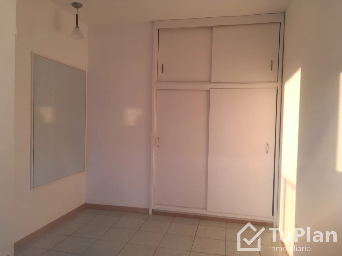 Apartamento ID.1936 - (Ref 4.341)Monoambiente muy luminoso con dormitorio definido