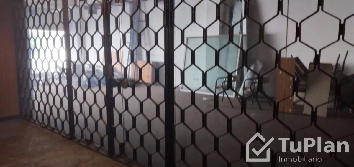 Apartamento ID.1382 - (Ref: 3.659) Oportunidad! local comercial!sobre 18 de Julio!