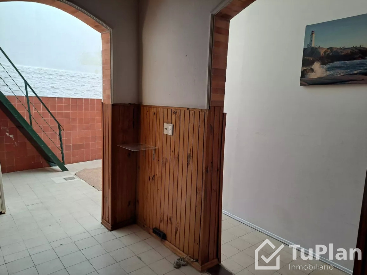 Apartamento ID.1031 - (Ref: 3.306) Casa en venta barrio Cordón