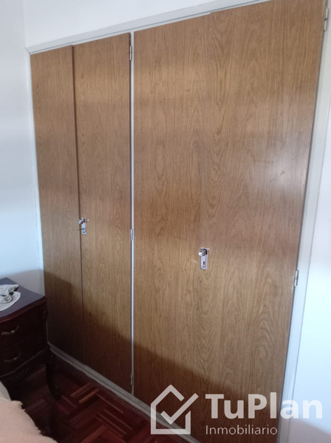 Apartamento ID.1885 - (Ref 4.290) Se vende apartamento, 3 dormitorios en Mercado Modelo próximo a Nuevo Centro Shopping 