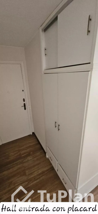 Apartamento ID.1675 - (Ref:4.088) Apto 1dorm+balcon centro