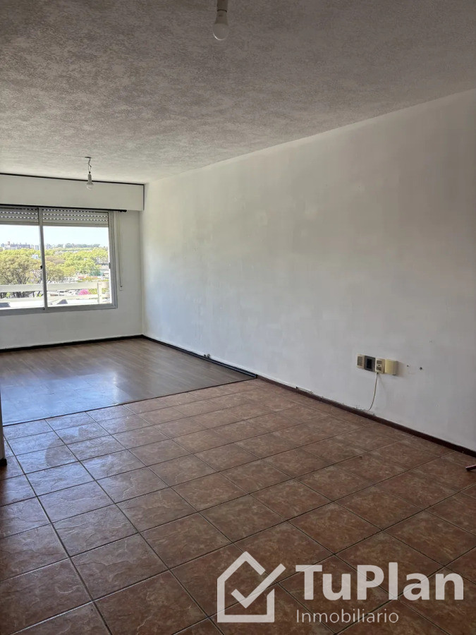Apartamento ID.1892 - (Ref 4. 297) Se alquila apartamento de 2 dormitorios en Reducto 
