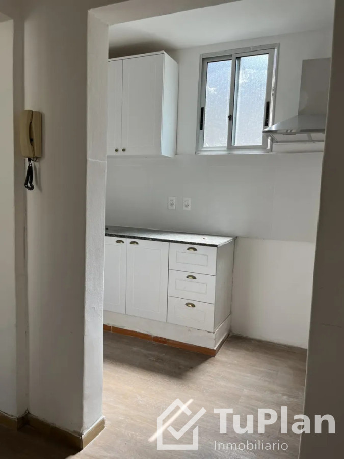 Apartamento ID.1958 - Ref. 5009 2 Dormitorios -La Comercial