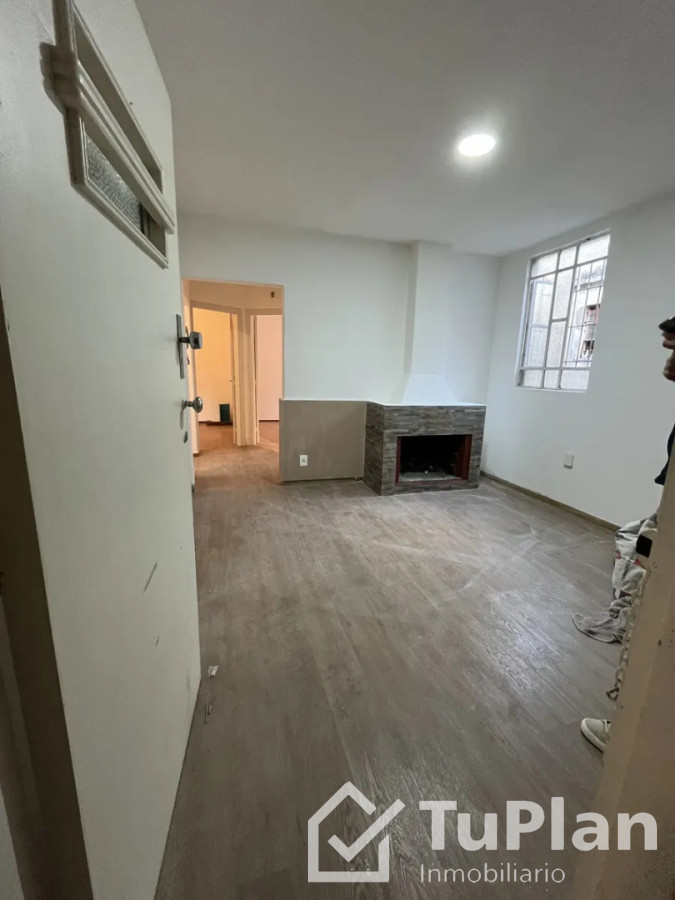 Apartamento ID.1958 - Ref. 5009 2 Dormitorios -La Comercial