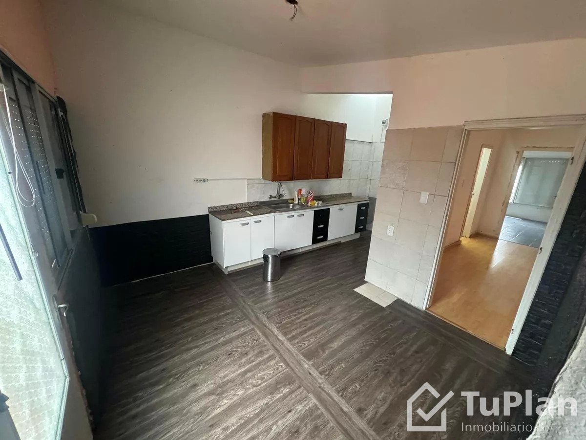 Apartamento ID.1180 - (Ref: 3.456) Casa en Venta! amplia en Sayago