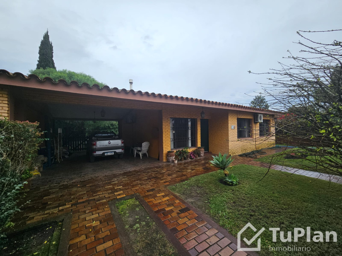 Apartamento ID.1761 - (Ref 4.170) Se vende casa+apartamento en Shangrilá Sur 