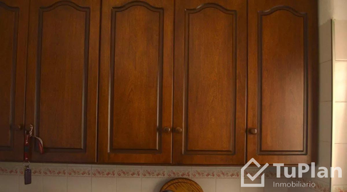 Apartamento ID.851 - (Ref: 3.131) Venta de apartamento de 3 dormitorios y 2 balcones en el Prado