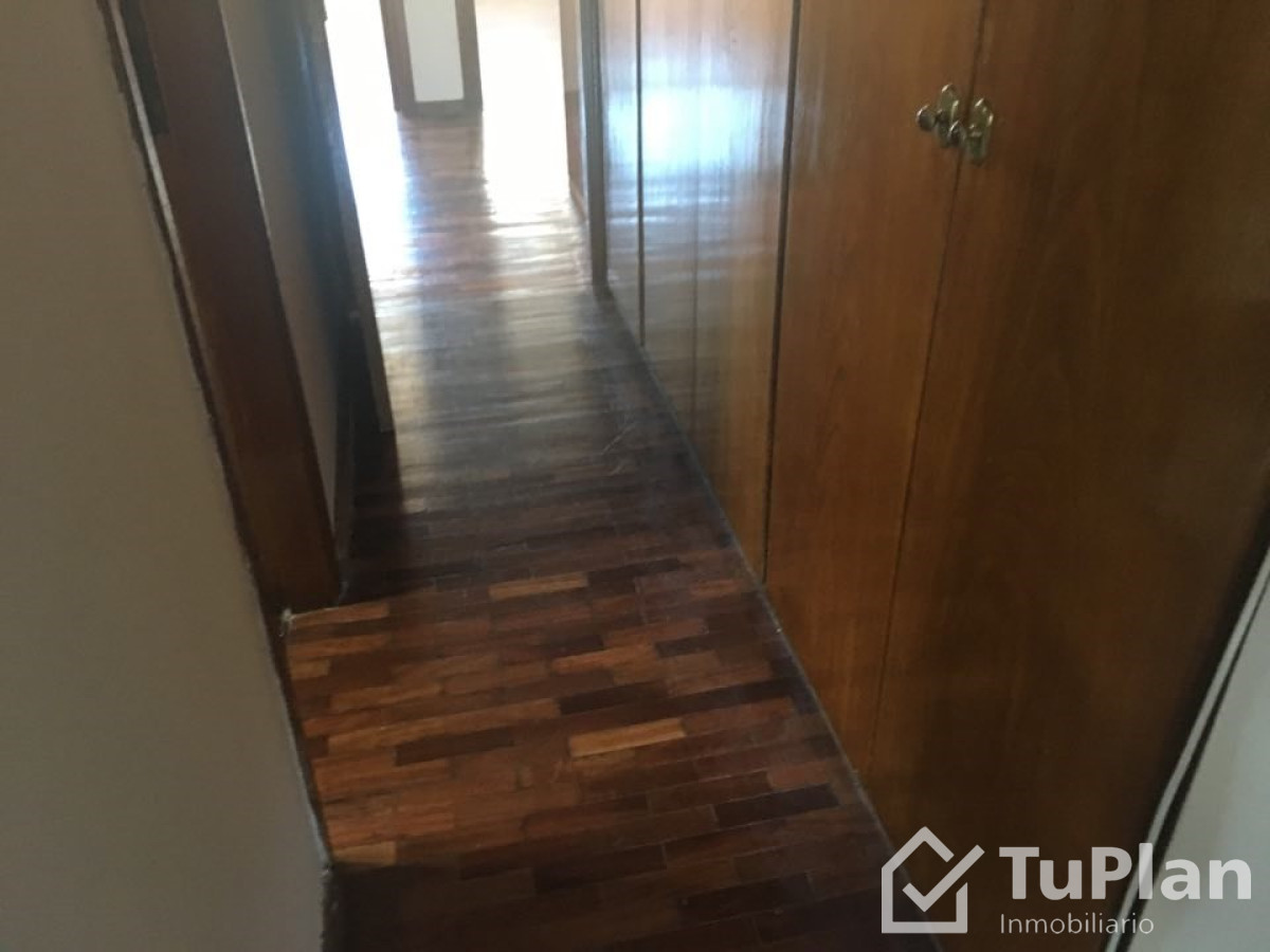 Apartamento ID.1246 - (Ref: 3.521) Alquiler de apto Punta Carretas Edificio Boa Vista, Rambla Gandhi y Solano García.