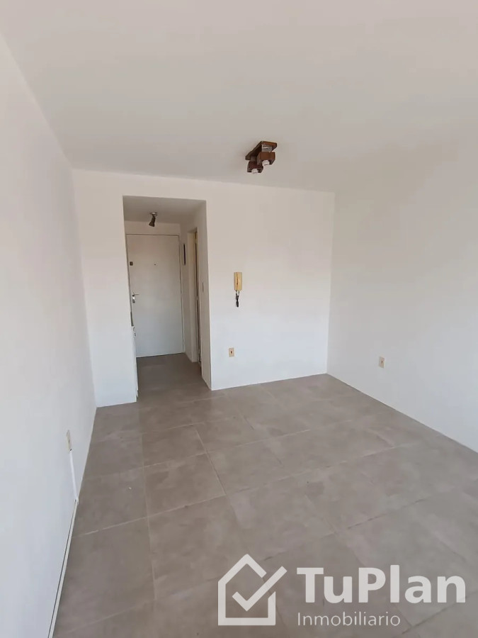 Apartamento ID.1809 - (Ref 4.217) Se alquila monoambiente en el Centro 