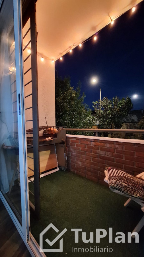 Apartamento ID.858 - (Ref: 3.138) Venta de apartamento de 2 dormitorios y 2 balcones en Aguada