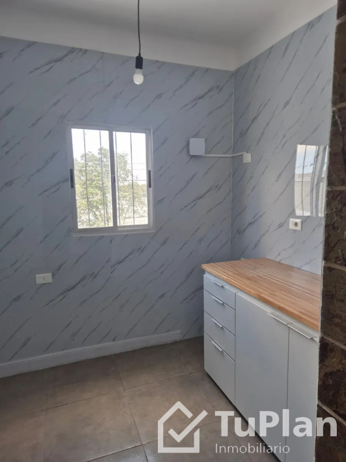 Apartamento ID.1890 - (Ref 4.295) Se alquila casa de 2 dormitorios en Brazo Oriental 