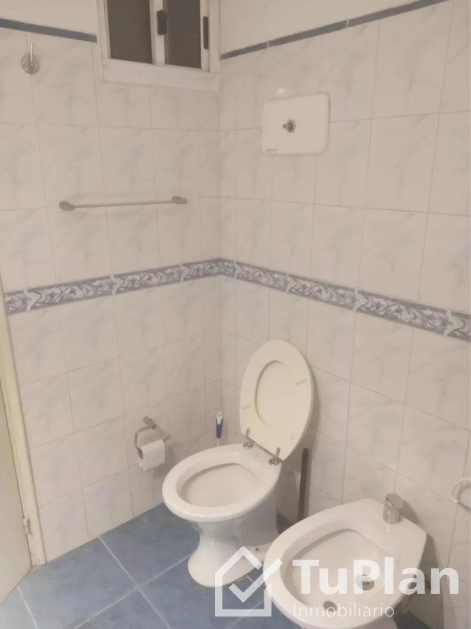Apartamento ID.1714 - (Ref:4.126) Apto 2 dorm centro 